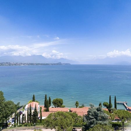 Hotiday Apartment Collection - Desenzano Desenzano del Garda Ngoại thất bức ảnh