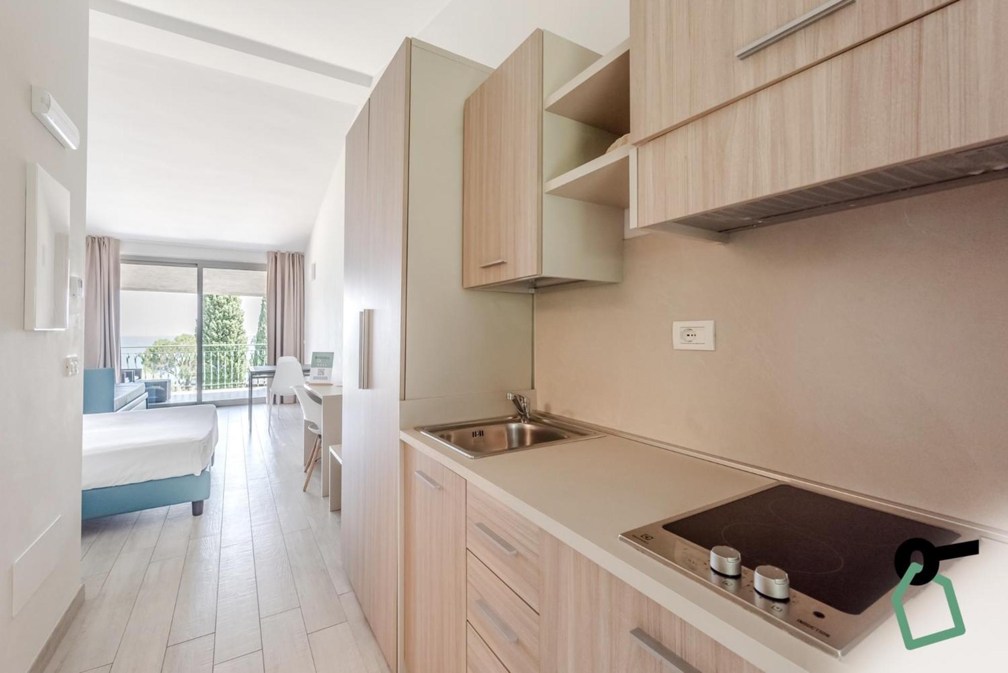Hotiday Apartment Collection - Desenzano Desenzano del Garda Ngoại thất bức ảnh