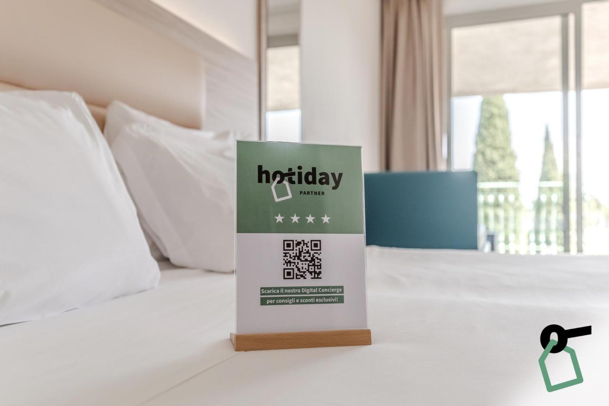 Hotiday Apartment Collection - Desenzano Desenzano del Garda Ngoại thất bức ảnh