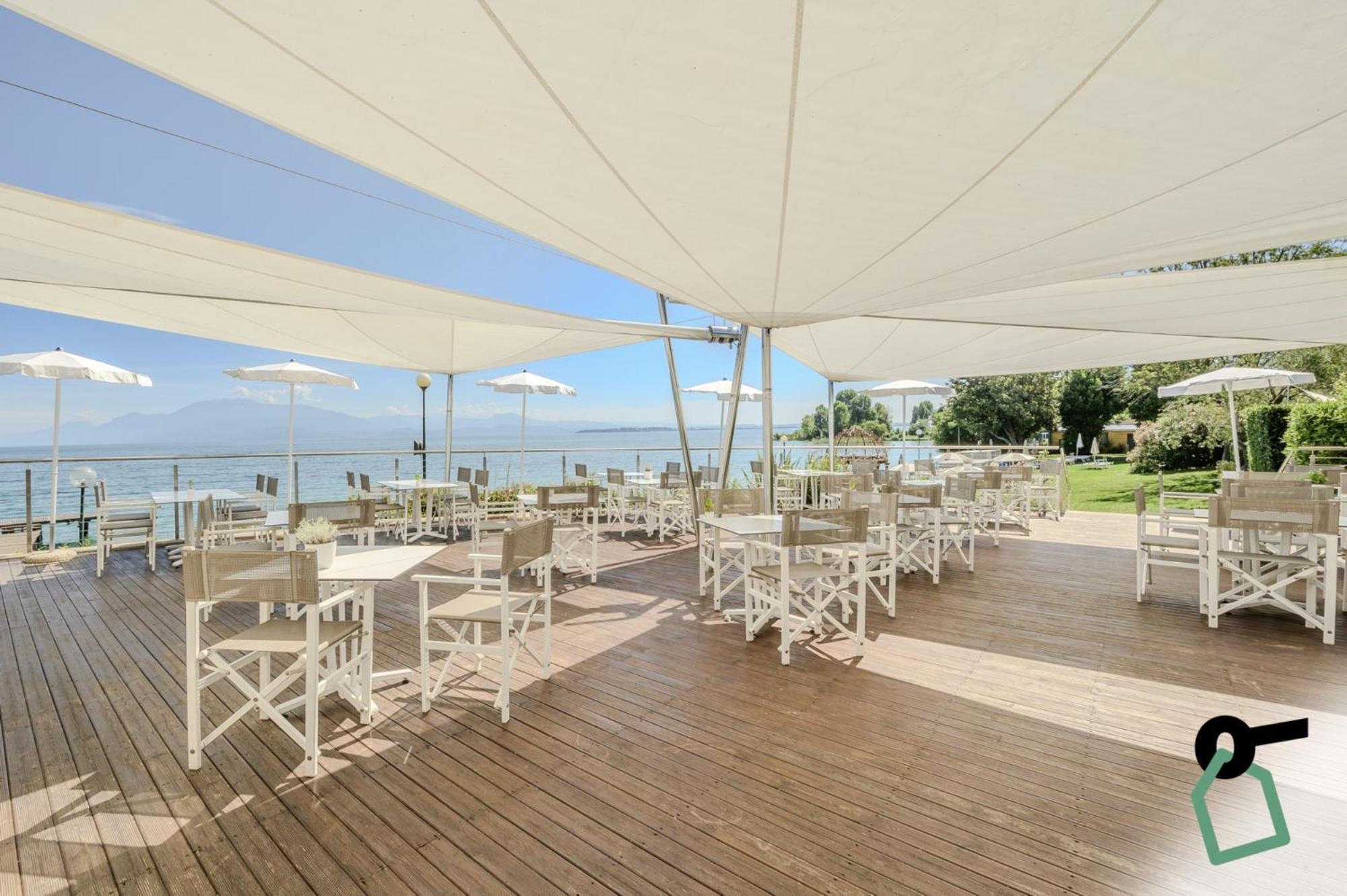 Hotiday Apartment Collection - Desenzano Desenzano del Garda Ngoại thất bức ảnh