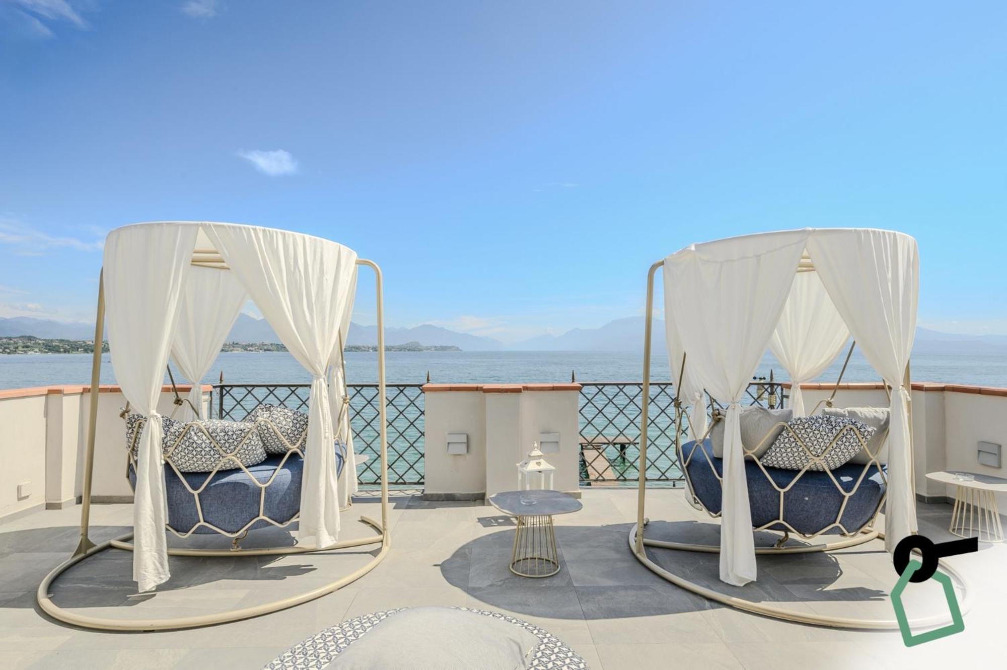 Hotiday Apartment Collection - Desenzano Desenzano del Garda Ngoại thất bức ảnh