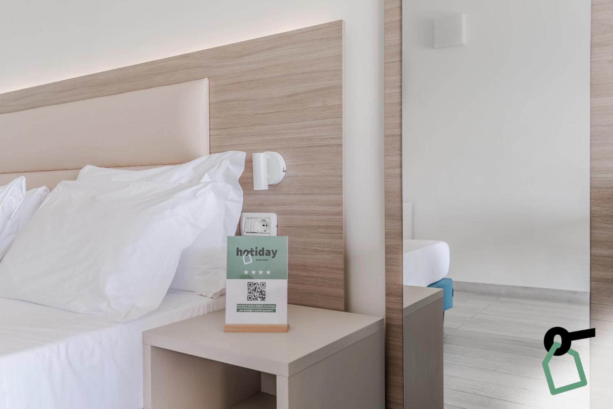 Hotiday Apartment Collection - Desenzano Desenzano del Garda Ngoại thất bức ảnh