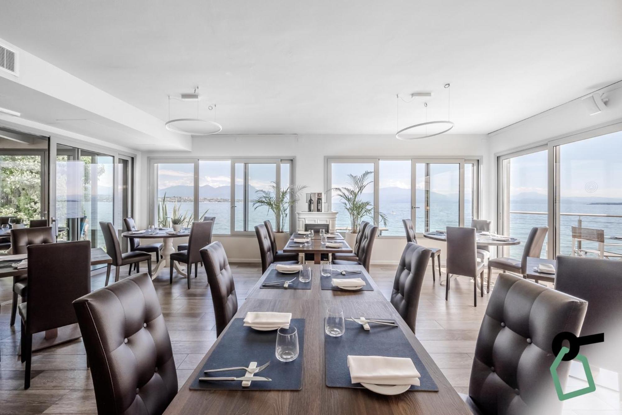 Hotiday Apartment Collection - Desenzano Desenzano del Garda Ngoại thất bức ảnh
